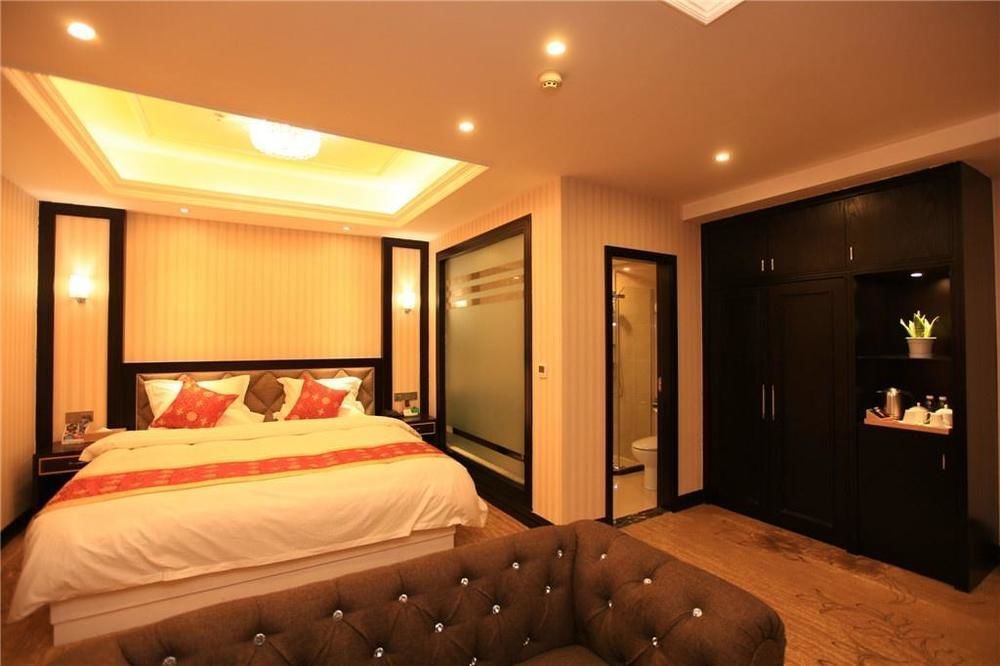 Jiayun Hotel Чэнду Экстерьер фото