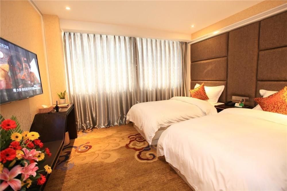 Jiayun Hotel Чэнду Экстерьер фото
